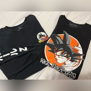 Lot of 2 Men’s Graphic shirt
